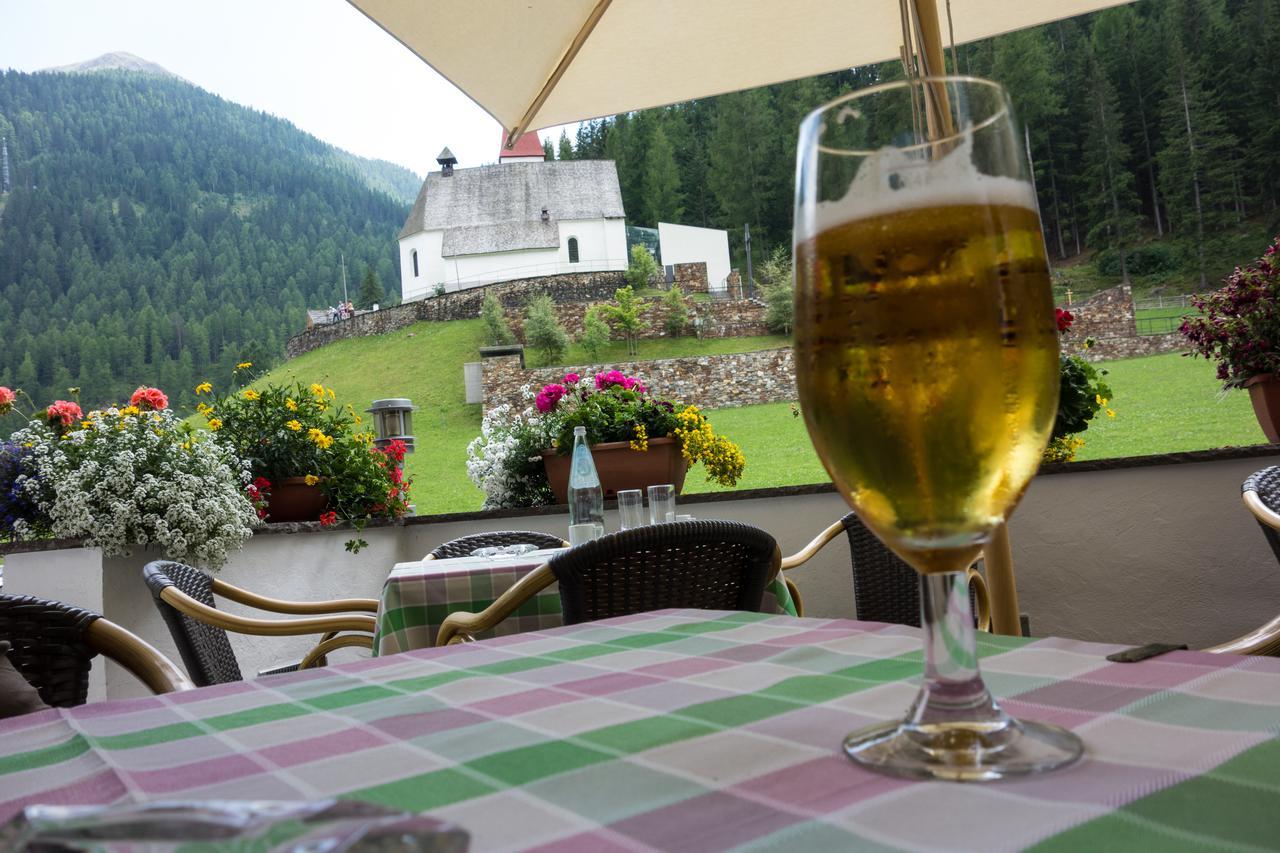 Hotel Arnstein Santa Gertrude Exteriör bild